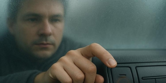 Araç Camındaki Buğuyu Saniyeler İçinde Çözen Yöntem