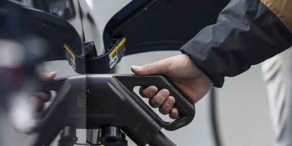 Elektrikli Araç Sahiplerine ‘Tarife’ Devrimi: Gece Şarj Eden Kazanacak