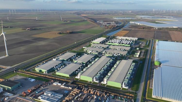 Yapay Zekanın “Karanlık” Yüzü: Karbon Ayak İzi Bir Ülke Kadar Büyüdü