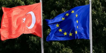 Koç Holding CEO'su Çakıroğu'ndan AB Sanayi Politikalarına "Made with EU" Çağrısı